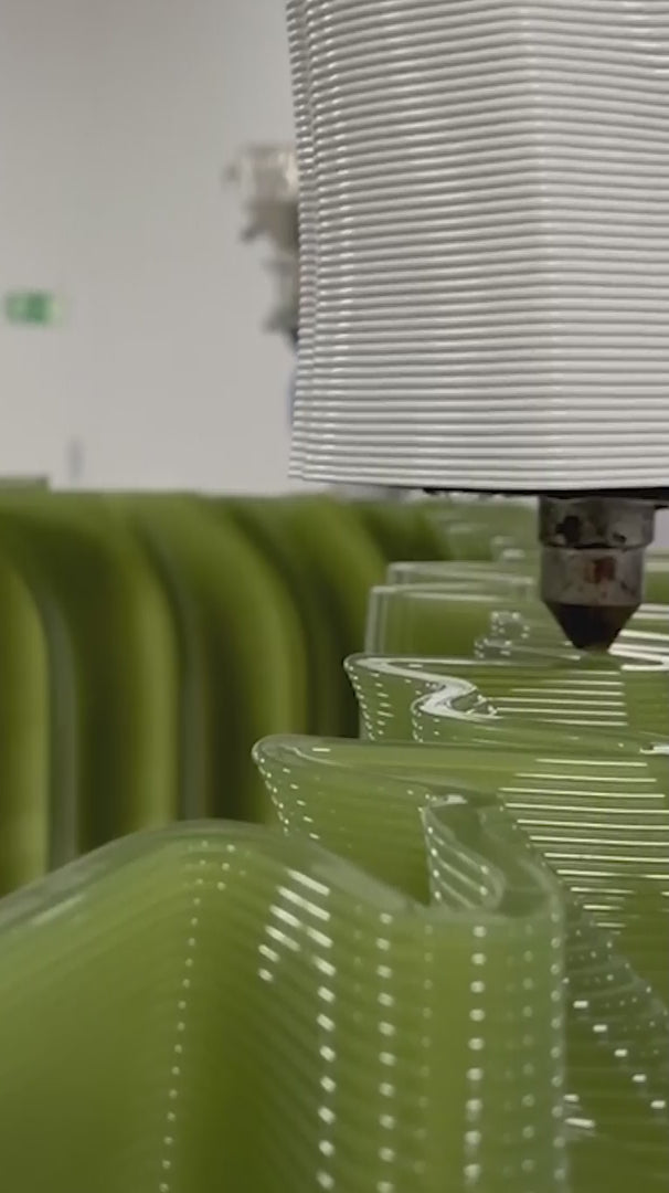 Cargar video: Impresión 3D con Algas Cyanidium por Nagami