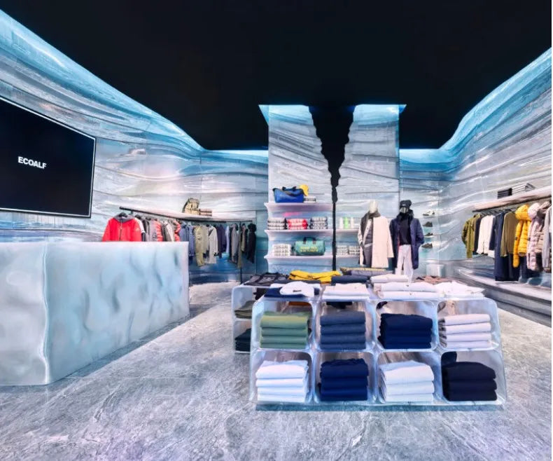 Ecoalf construit son nouveau magasin avec 3,3 tonnes de plastique recyclé et de l'impression 3D