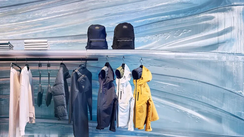 Una fantasía de hielo hecha con impresión 3D: así es la nueva tienda de Ecoalf en Las Rozas Village